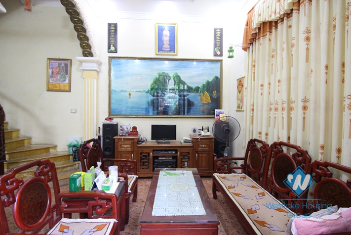Nice 4 bedrooms house for rent in Dang Thai Mai Street